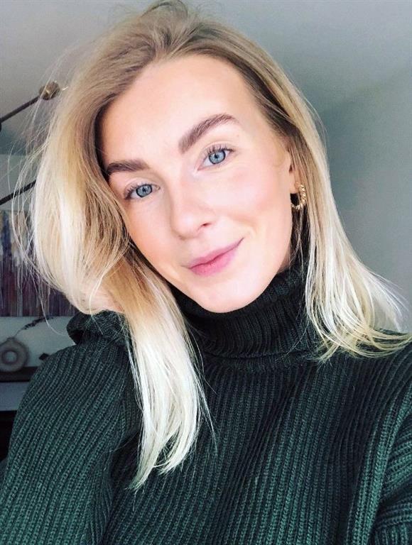 Zoek Jij een Lieve Actieve Vriendin? Vrouw Zoekt Man