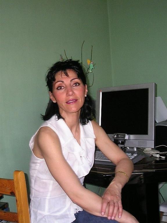 Zoek Je een Leuke Vrouw van 45? Vrouw Zoekt Man