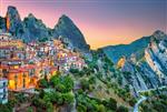 Sunrise over Castelmezzano Castorland C-151912