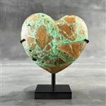 GEEN RESERVEPRIJS - Prachtige hartvorm van groen smithsoniet met standaard - Hart - Hoogte: 14 cm - 