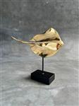 Beeld, No Reserve Price - Stingray made of bronze on a stand - 28 cm - Brons