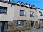 BERTRIX : Ruime woning (+-273m²), terras. 