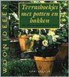 Terrashoekjes met potten en bakken / Woonideeen