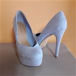 pumps 39