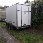 gesloten aanhangwagen valdeur H 180