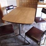 keukentafel + stoelen