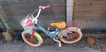 Kinderfiets met mand 