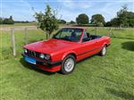 Prachtige oldtimer BMW 318i CABRIO 