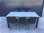 (108) Moderne eettafel met de 6 stoelen