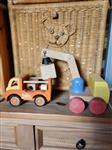 twee houten trucks