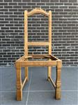  7 Massief eiken  nog af te werken sterke stoelen