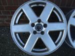 17 Inch Originele Volvo Velgen Steek 5x108