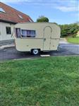 Mooie kleine caravan 750kg