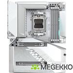 GIGABYTE X870 AORUS STEALTH ICE