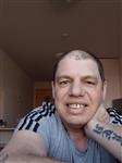 Man zoekt shemale voor eender welk contact 