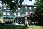 Voormalig hotel (38 p) met 17 slpk en 17 badk
