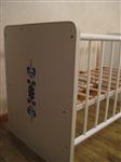 Babybed / meegroeibed (voor tiener)	  