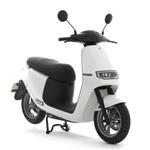Ecooter E2 62AH Elektrische Scooter (Wit) bij Central Scoote