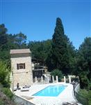 PROVENCE : huis te huur midden de bossen 