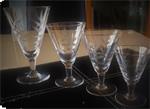 10 sets van 4 glazen 