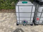 (263) Gereinigde watervaten 600 liter