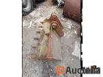 Hijskraan emmer breedte 1500mm assen 50 mm
