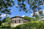 6830 LES HAYONS : prachtige woning op 15 are.