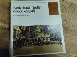 Nederlands indie o.voogdy