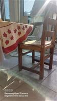 te koop, 4 of 5 massieve eiken stoelen