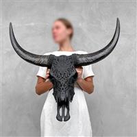 GEEN MINIMUMVERKOOPPRIJS - Schedelkunst - Grote, met de hand gesneden zwarte buffelschedel - Gesnede