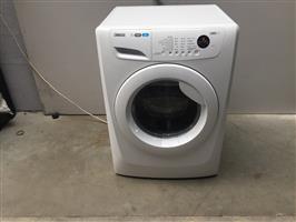 (143) Wasmachine Zanussi 8 kg 1400 tr