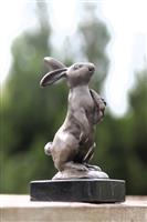 sculptuur, the rabbit - 14 cm - brons marmer