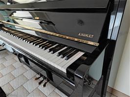 Piano Yamaha p2