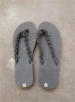 Rookgrijze Slippers met Zilvergrijze Parels - 38