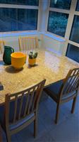 Tafel uit marmer