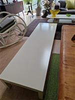 190 cm lange witte tafel