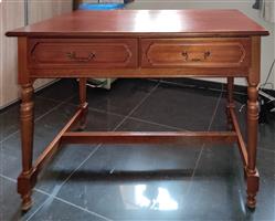 Bureau te koop