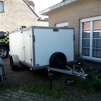gesloten aanhangwagen 2 zijdeuren