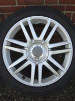 17 inch Originele S8 velgen en banden steek 5x112