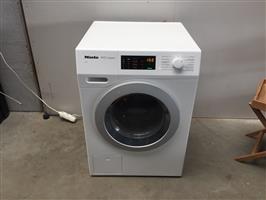 (112) Wasmachine Miel W1 classic