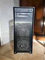 pc corsair  met doorzichtig glas