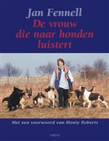 De vrouw die naar honden luistert
