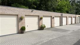 GARAGE TE HUUR BRASSCHAAT