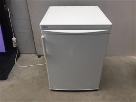 (54) Perfect werkende tafelmodel frigo Liebherr