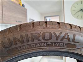 Banden uniroyal 