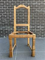 7 Massief eiken  nog af te werken sterke stoelen