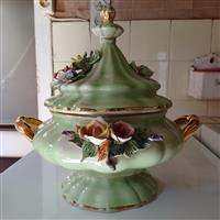 Vintage R. Capodimonte porseleinterrine
