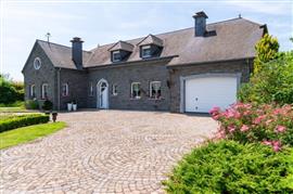 Ardennen 5575 Gedinne: prachtige woning, zwembad.