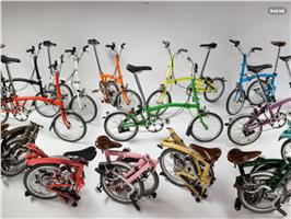 Partij Brompton Vouwfietsen Gezocht voor de Boot