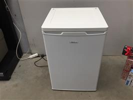 (41) Perfect werkende frigo tafelmodel Friac